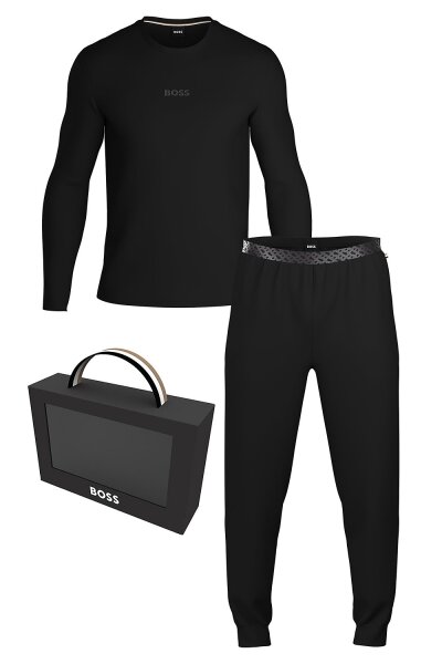 Black (001)